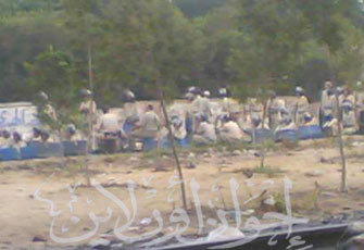 قوات الأمن تحول قرية الصالحية إلى ثكنة عسكرية.jpg