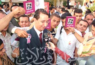 ملف:قمر ر.jpg