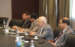 الشيخ راشد يلتقي قيادة الاتحاد التونسي للصناعة والتجارة.5.jpg